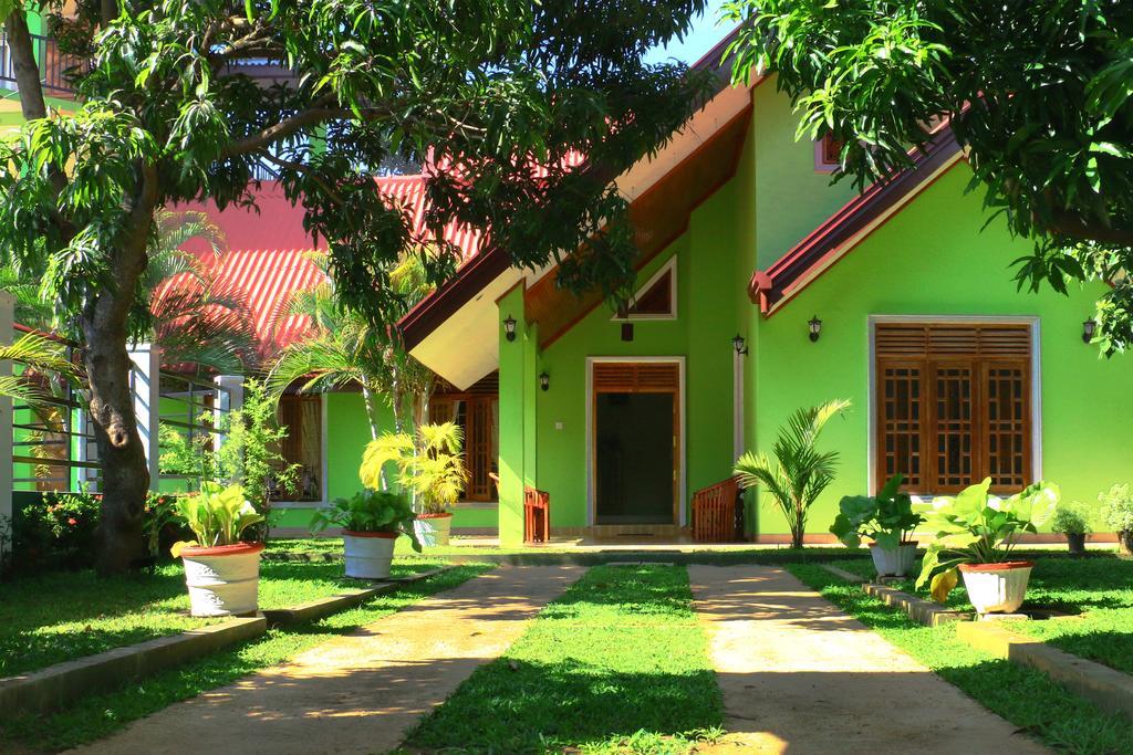 Nature Resort - Yala Safari Village Tissamaharama Exterior foto